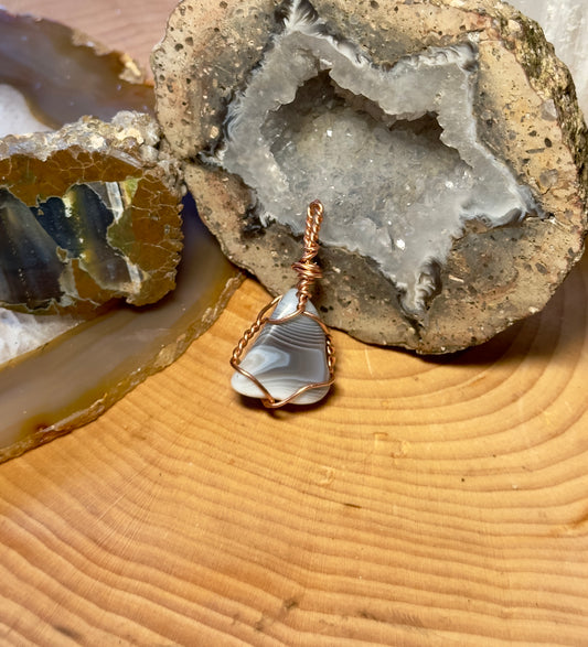 Agate Cage