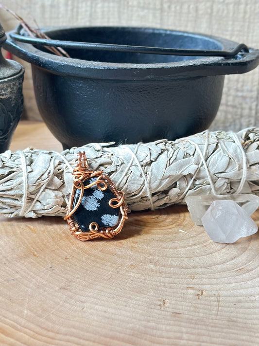 Snowflake Obsidian Loops