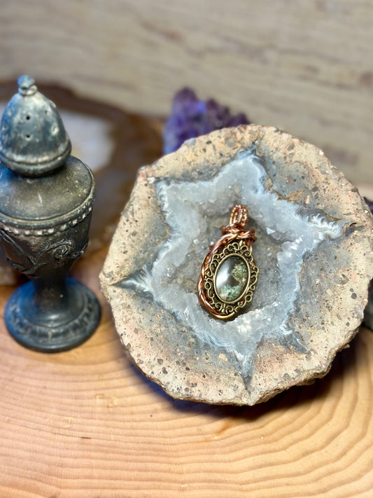 Garden Quartz Frame