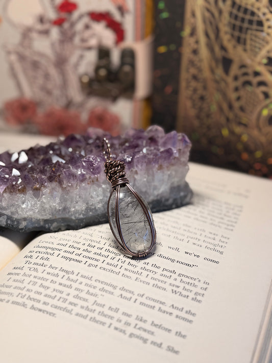 Rutilated Quartz wire wrap