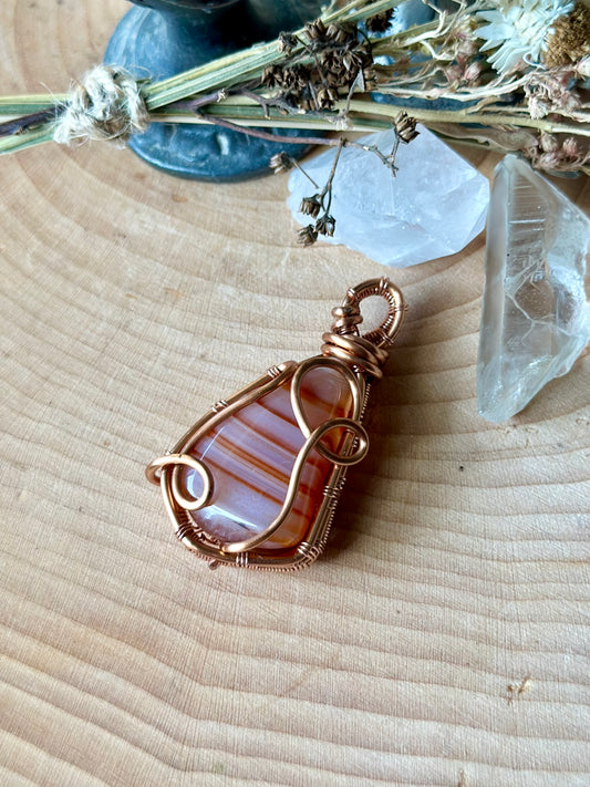 Banded Agate Loops